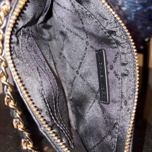 Michael Kors Black Quilted Wristlet, Wallet or Clutch - Picture 4 of 4